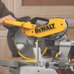 DeWalt DWS780 12 in Double Bevel Sliding Compound Miter Saw - Image 7