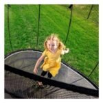 Springfree Compact Oval Trampoline - Image 4