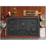 GE 36" Built-in Gas Cooktop JGP5036DLBB - Image 5