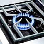 Broil King Regal S 590 Pro Gas Grill BK95834 - Image 2