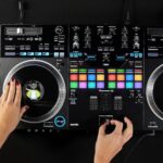 Pioneer DJ DDJ-REV7 DJ Controller - Image 12