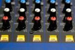 Yamaha MG16XU 16-Input 6-Bus Mixer with Effects - Image 5